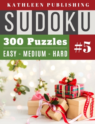 300 Sudoku Puzzles: giant sudoku book 300 puzzle christmas games with 3 diffilculty - Easy, Medium and Hard Level for Beginner to Expert - Cover Image