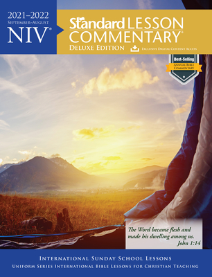NIV® Standard Lesson Commentary® Deluxe Edition 2021-2022 By Standard Publishing Cover Image