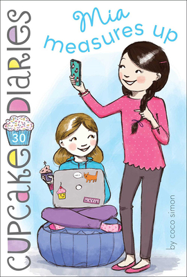 Mia Measures Up (Cupcake Diaries #30) Cover Image