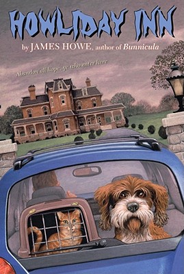 Howliday Inn (Bunnicula and Friends) Cover Image