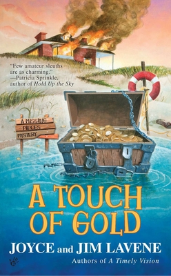 A Touch of Gold (A Missing Pieces Mystery #2) By Joyce and Jim Lavene Cover Image