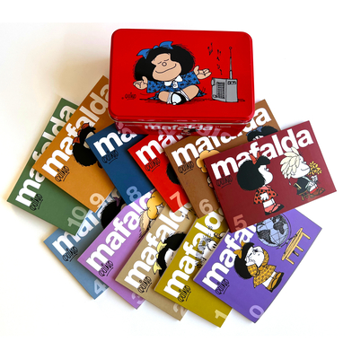11 tomos de MAFALDA en una lata roja (Edición limitada) / 11 Mafalda's titles in  a red can (Limited Edition) Cover Image