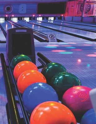 Bowling Scorebuch: Trainingstagebuch für dein Bowlingtraining und deine Bowlingspiele ♦ Führe Protokoll, notiere jeden Strike, Spar Cover Image
