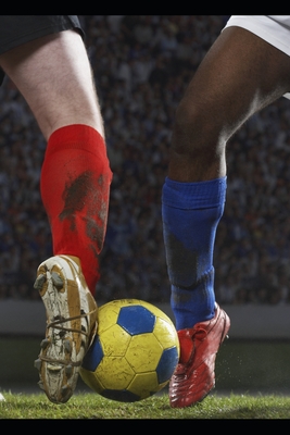 Deporte, un escape del sufrimiento: El Futbol y sus ídolos Cover Image