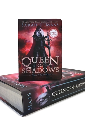 Queen of Shadows (Miniature Character Collection) (Throne of Glass #4) By Sarah J. Maas Cover Image