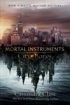 City of Bones: Movie Tie-in Edition (The Mortal Instruments #1)