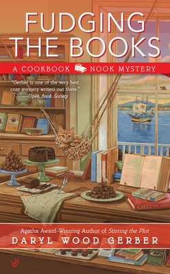Cover for Fudging the Books (A Cookbook Nook Mystery #4)