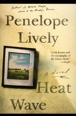 Heat Wave: A Novel By Penelope Lively Cover Image