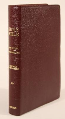 Old Scofield Study Bible-KJV-Classic By Oxford University Press Cover Image