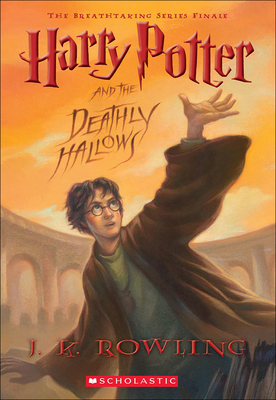 Harry Potter and the Deathly Hallows By J. K. Rowling, Mary GrandPre (Illustrator) Cover Image