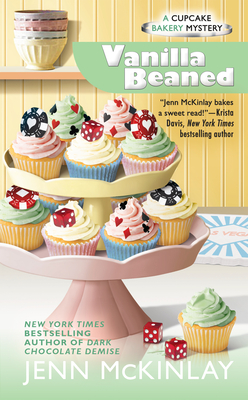 Vanilla Beaned (Cupcake Bakery Mystery #8) By Jenn McKinlay Cover Image