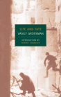 Life and Fate By Vasily Grossman, Robert Chandler (Introduction by) Cover Image