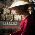 Vietnam: A trip on the Mekong, between markets and street-food (Travel Collection #3) By Antonio Tonti Cover Image