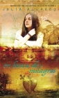 En busca de milagros By Julia Alvarez Cover Image