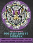 100 animaux et oiseaux - Livre de coloriage - 100 dessins d'animaux Zentangle avec des motifs de style henné, cachemire et mandala By Virginie Leroy Cover Image