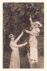 Vintage Journal Women Picking Oranges By Found Image Press (Producer) Cover Image