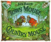 Town Mouse Country Mouse By Jan Brett Cover Image