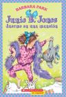 Junie B. Jones Duerme en una Mansion = Junie B. Jones Is a Party Animal Cover Image