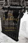On Looking: A Walker's Guide to the Art of Observation By Alexandra Horowitz Cover Image