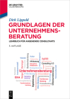 Grundlagen der Unternehmensberatung (de Gruyter Studium) By Dirk Lippold Cover Image