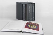 Jasper Johns: Catalogue Raisonné of Painting and Sculpture By Roberta Bernstein, Heidi Colsman-Freyberger (Contributions by), Caitlin Sweeney (Contributions by), Betsy Stepina Zinn (Editor) Cover Image