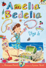 Amelia Bedelia Chapter Book #12: Amelia Bedelia Digs In By Herman Parish, Lynne Avril (Illustrator) Cover Image