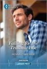 Falling for the Trauma Doc By Susan Carlisle Cover Image