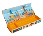 Harry Potter: Exploring Hogwarts Magnetic Pencil Box By MUTI (Illustrator) Cover Image