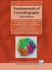 Fundamentals of Crystallography (International Union of Crystallography Texts on Crystallogra #15) By Carmelo Giacovazzo, Hugo Luis Monaco, Gilberto Artioli Cover Image