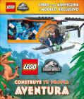 LEGO Jurassic World Construye tu propia aventura (Build Your Own Adventure) (LEGO Build Your Own Adventure) By Julia March Cover Image