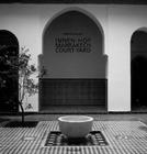 Courtyards of Marrakech/Innen-Hof in Marrakesch: The Living Presence of Islamic History/Islamische Geschichte ALS Gegenwart Cover Image