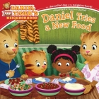 Daniel Tries a New Food (Daniel Tiger's Neighborhood) By Becky Friedman (Adapted by), Jason Fruchter (Illustrator) Cover Image