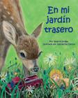 En Mi Jardín Trasero (in My Backyard) By Valarie Giogas, Katherine Zecca (Illustrator) Cover Image