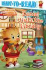 Daniel Visits the Library: Ready-to-Read Pre-Level 1 (Daniel Tiger's Neighborhood) Cover Image