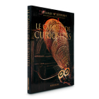 Cabinet de Curiosites (Trade) By Thierry W. Despont, Fred A. Bernstein (Introduction by), Laziz Hamani (Photographer) Cover Image