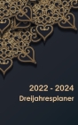 2022-2024 Dreijahresplaner: 36 Monate Kalender Kalender mit Feiertagen 3 Jahre Tagesplaner Terminkalender 3 Jahre Agenda Cover Image