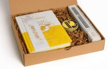 Harry Potter: Hufflepuff Boxed Gift Set By Insight Editions Cover Image