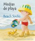 Medias de Playa / Beach Socks By Michael J. Daley, Estelle Corke (Illustrator) Cover Image