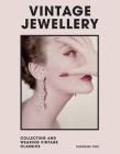 Vintage Jewellery: Collecting and Wearing Designer Classics By Caroline Cox Cover Image