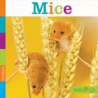 Mice (Seedlings: Backyard Animals) By Lori Dittmer Cover Image